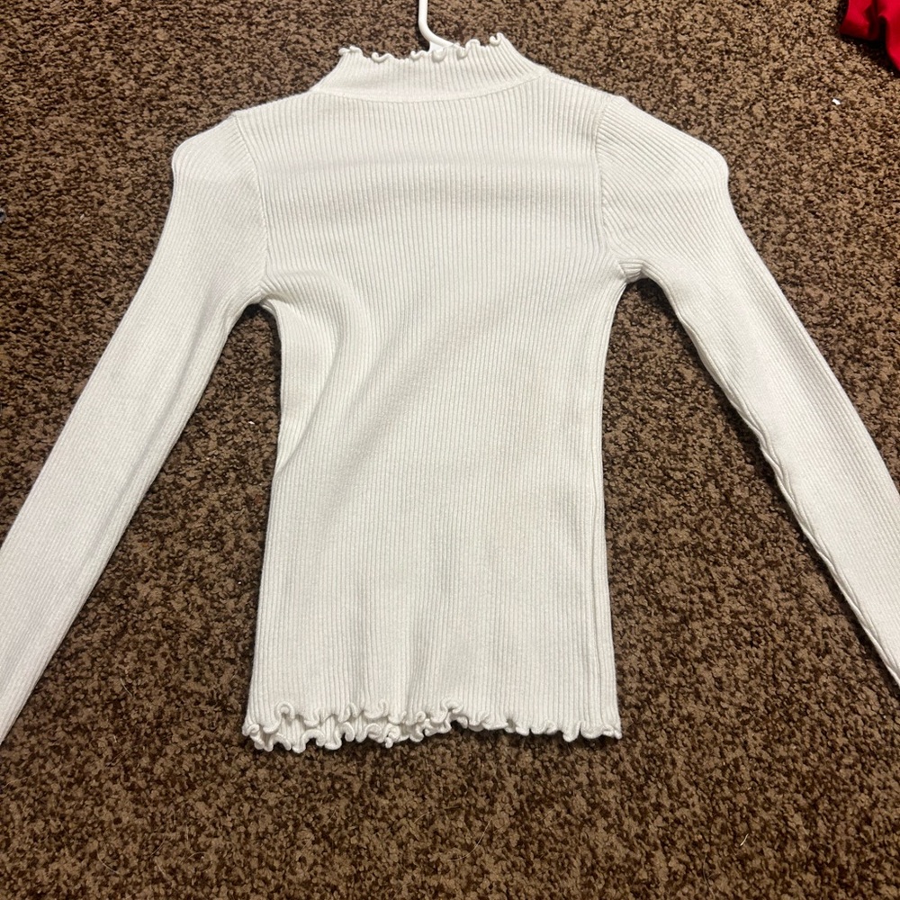Women’s white long sleeve